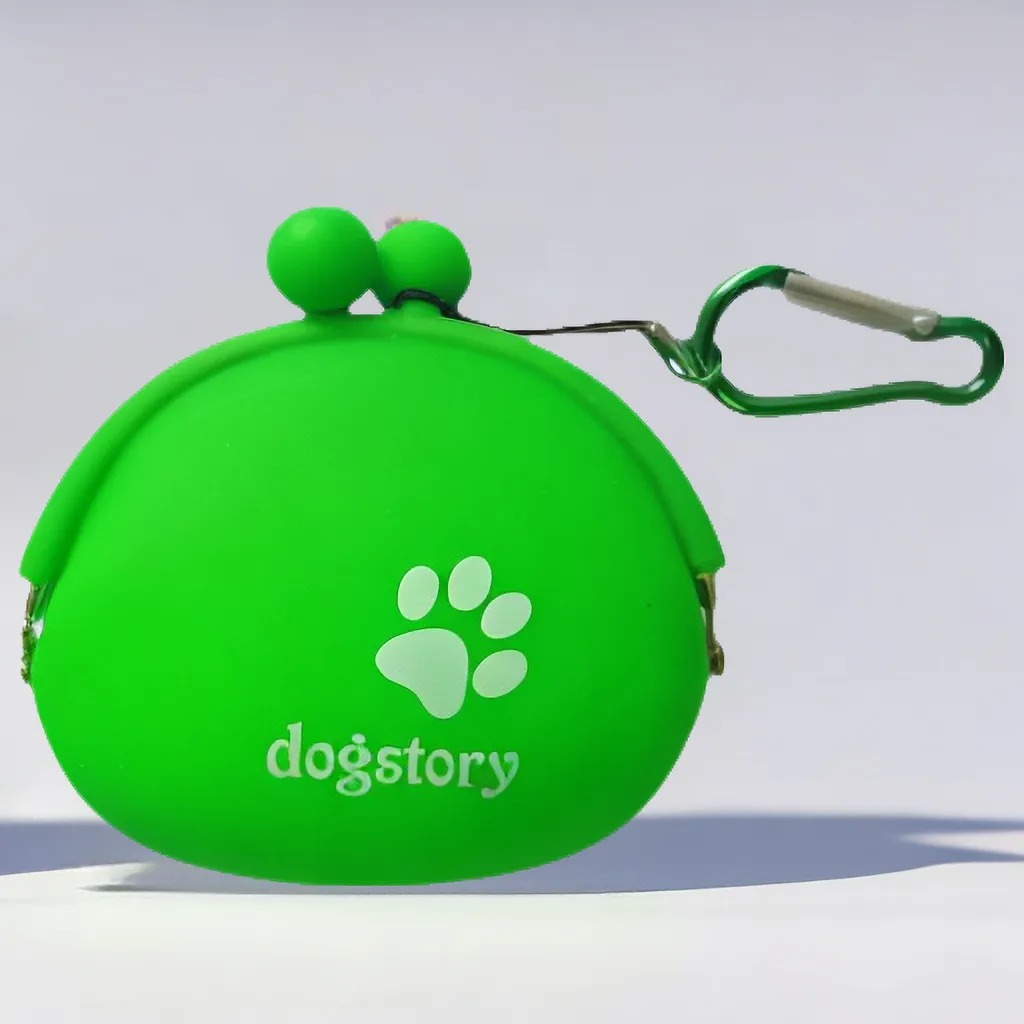 Dezkee Quick-Access Silicone Dog Treat Pouch